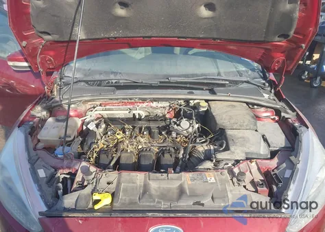 2016 Ford Focus Se z USA, uszkodzony, nr VIN 1FADP3F25GL389675